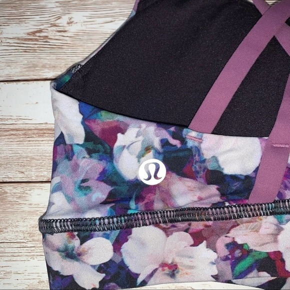 Lululemon Floral Energy Bra Size 4 - Picture 4 of 6